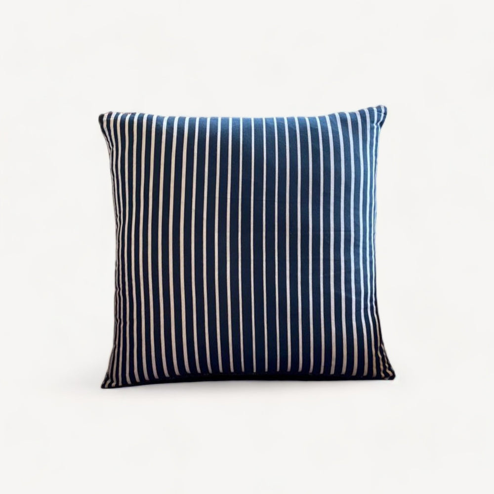 striped shirt - design4theplanet